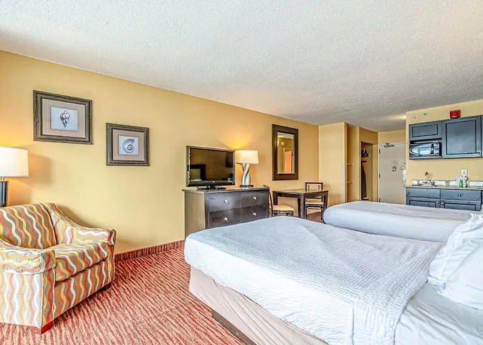 Landmark Resort Courtyard View - Unit 1408