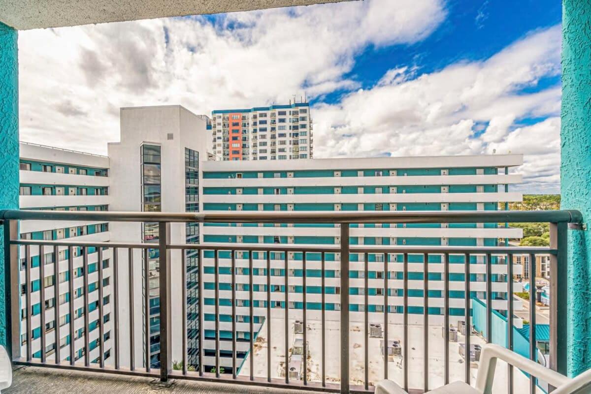 Landmark Courtyard View - Unit 1408 Holiday home